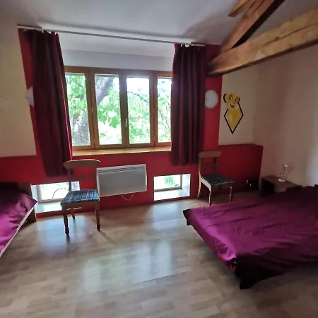 Du Precontent Nocleg ze śniadaniem Arfeuilles