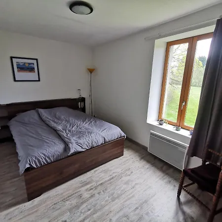 Du Precontent Bed & Breakfast Arfeuilles