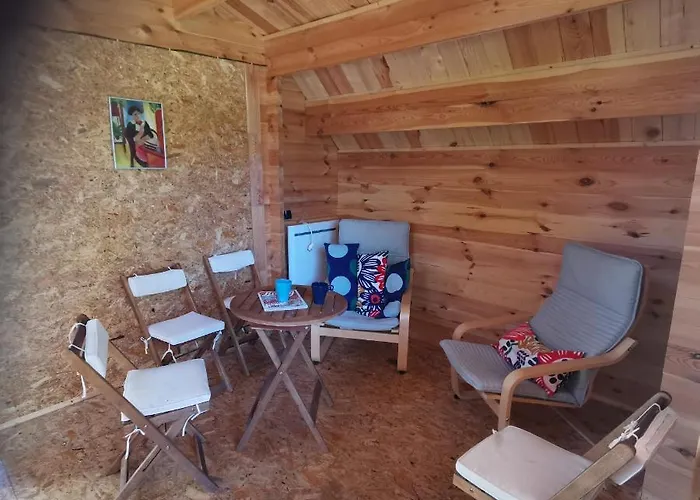 Du Precontent Frühstückspension Arfeuilles